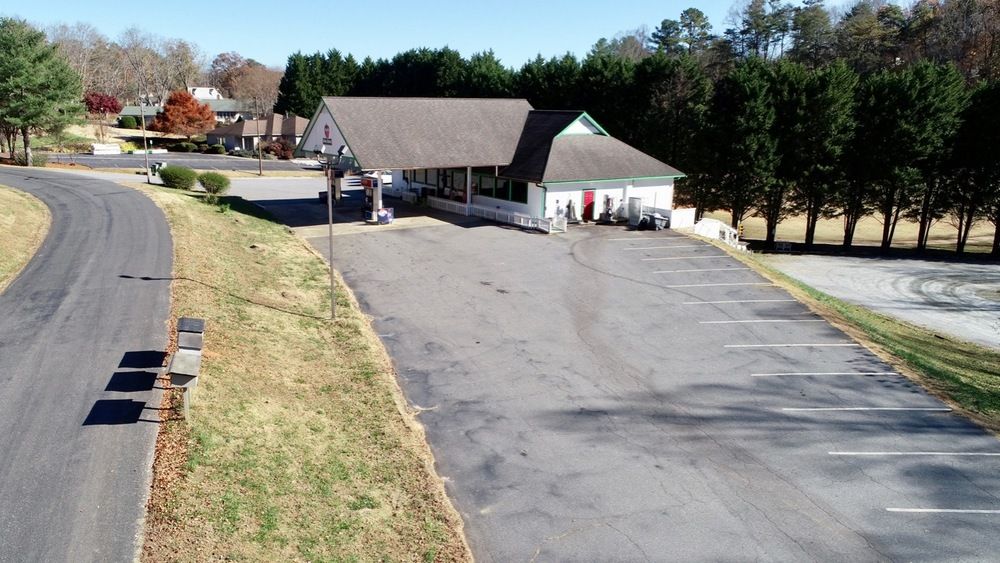 Apple Valley Market: 143 Whitney Blvd, Lake Lure, NC 28746